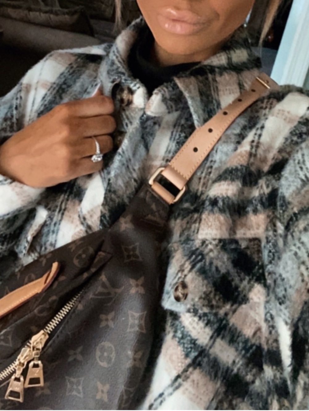 Louis Vuitton Bumbag - Picture 13 of 13
